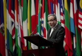 عراقچی: خواهان تحقیق از تجهیزکنندگان رژیم صدام در استفاده از سلاح‌ شیمیایی علیه ایران هستیم