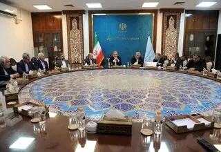 حمایت وزارت خارجه از گسترش حضور گردشگران خارجی در ایران