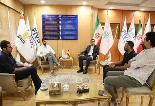 ستاره‌های پیشین تیم ملی، مهمان رئیس فدراسیون والیبال

