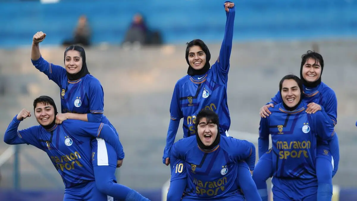 زنان استقلال و یک رکورد شگفت انگیز!