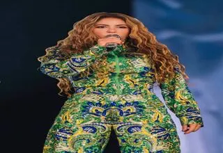 آهنگ شکیرا رکوردها را شکست