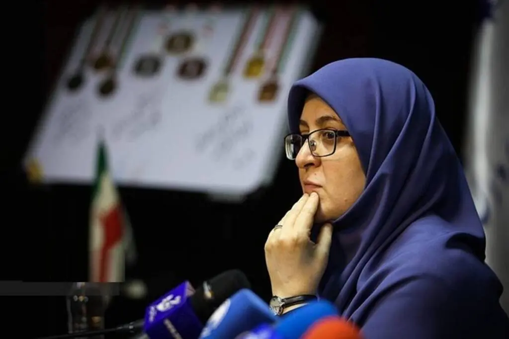 پنل‌های خورشیدی در راه وزارتخانه‌ها / واکنش مهاجرانی به سخنان ترامپ

