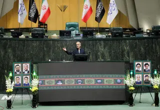 مراسم بزرگداشت شهدای خدمت در مجلس شورای اسلامی