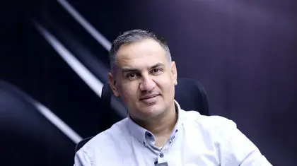 منیعی: چپ استقلال نقطه قوت تیم نیست/ بعضی از مهاجمان از سر شکم سیری کار می‌کنند!