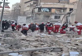 نجات معجزه‌آسای کودک ۶ ماهه از زیر آوار