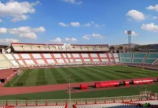 سفر مدیر کل ورزش و جوانان به استانبول برای واردات چمن ورزشگاه تراکتور!