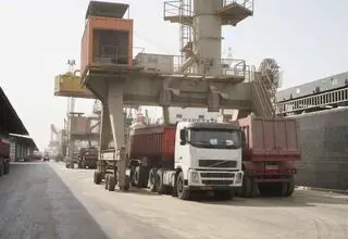 خوزستان برای دریافت محموله‌های بندر شهید رجایی اعلام آمادگی کرد