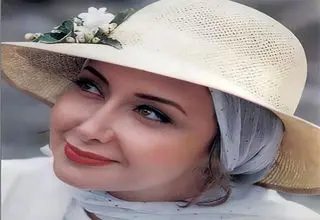 کتابون ریاحی و پسرش در یک مراسم+عکس