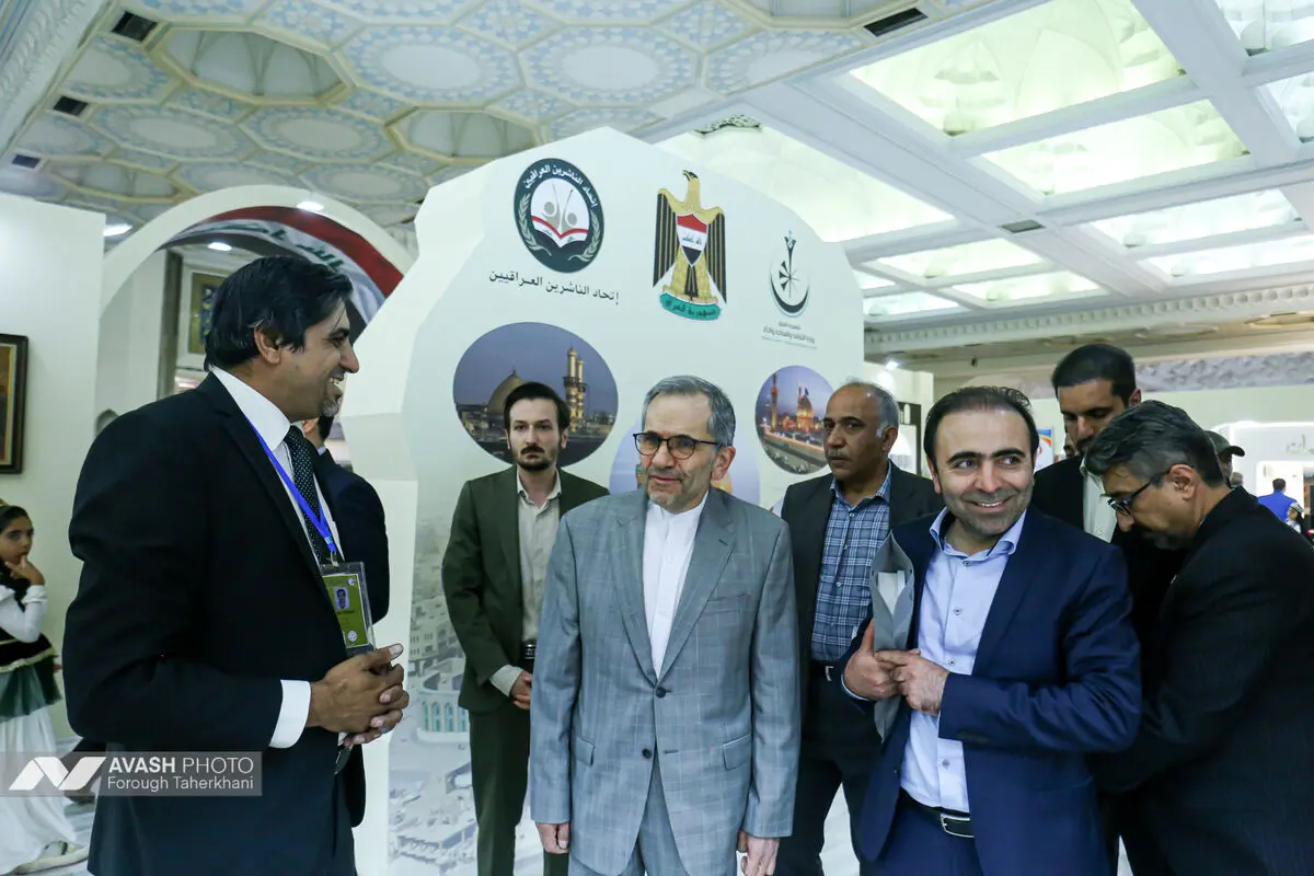 حضور مجید تخت روانچی در نمایشگاه بین المللی کتاب تهران