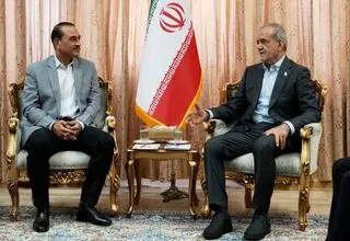 جنگ هیچ‌گاه کسی منفعتی به همراه نداشته است/ منیر: امیدوارم مذاکرات سریع‌تر به نتیجه مطلوب برای ایران و منطقه برسد
