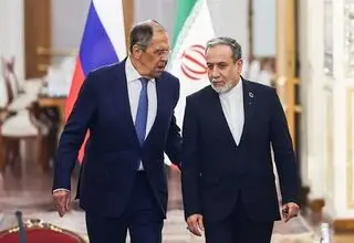 انتقال پیام صلح یا جنگ؟ 