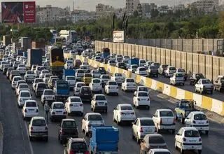 تردد کلیه وسایل نقلیه سنگین در سطح شهر ممنوع شد