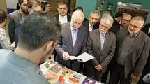قالیباف و صالحی از تازه‌ترین آثار نشر سرو در نمایشگاه کتاب بازدید کردند
