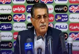 باقری‌نیا: مدیرعامل استقلال خوزستان هم این تیم را گردن نمی‌گیرد/ فولاد در باد برد جام حذفی نخوابد
