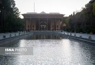 آتش به چهلستون نرسید 