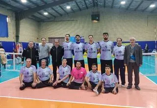قهرمانی گلستان در مسابقات والیبال نشسته کشور