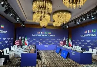  شرط هیئت ایرانی برای آغاز نشست چهارجانبه؛ خروج خبرنگاران از محل مذاکره