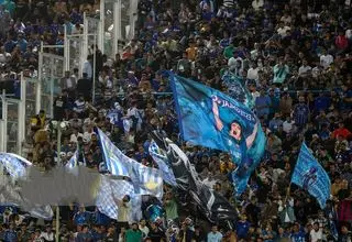 برتری استقلال مقابل الوصل در نیمه اول/ منیر الحدادی مصدوم شد