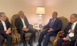 پزشکیان و السیسی تحولات منطقه و روابط فیمابین را بررسی کردند