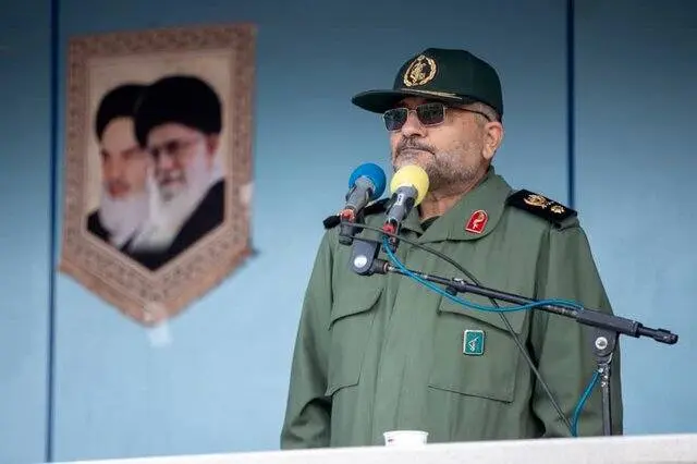 سردار سلیمانی برای رهبر انقلاب پیام فرستاد