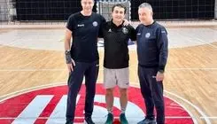 ابراز ناراحتی سرمربی تیم اسلوونیایی از وضعیت صابر کاظمی