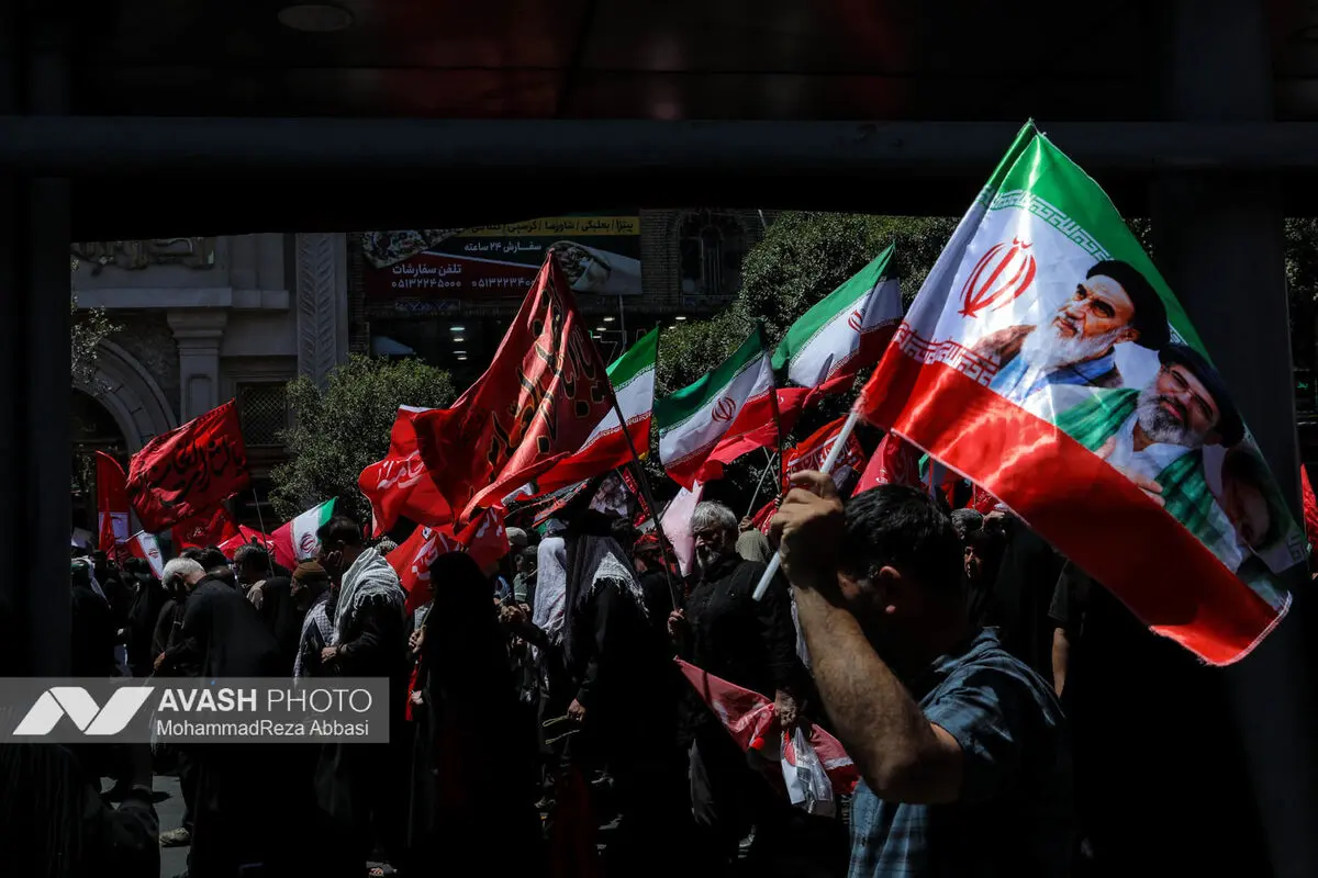 مراسم تشییع پیکر مطهر رهبر شهید انقلاب - مشهد