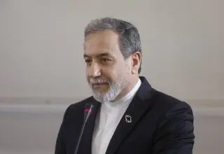 عراقچی: مذاکرات سازنده بود، شنبه آینده ادامه می‌یابد