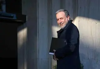 عراقچی: حامل پیام رهبری برای پوتین هستم 