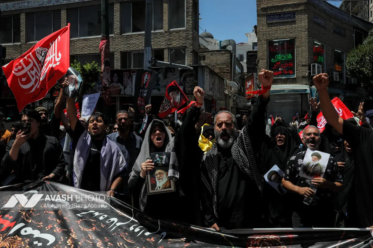 مراسم تشییع پیکر مطهر رهبر شهید انقلاب - مشهد