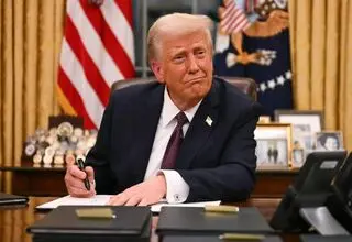 ​ادعای ترامپ: ایران خواهان توافق است، آرام باشید