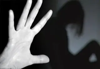بلای شومی که بر سر زنان تهرانی در پژو شیشه دودی آمد