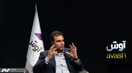 شعار کشور از روز اول «نه شرقی، نه غربی» است 