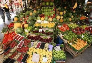 چرا خیار و کاهو گران شدند؟