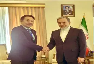 دیدار دبیرکل کنفرانس سیکا با وزیر خارجه در حاشیه مجمع گفت‌وگوی تهران

