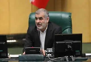 جلسه مشترک دولت و مجلس درباره مسائل معیشتی و اقتصادی مردم 