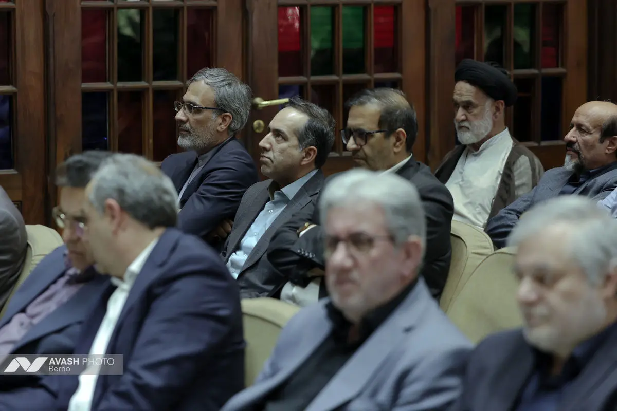 مراسم ترحیم مادر «سید مهدی طباطبایی» معاون ارتباطات و اطلاع‌رسانی دفتر رئیس جمهور