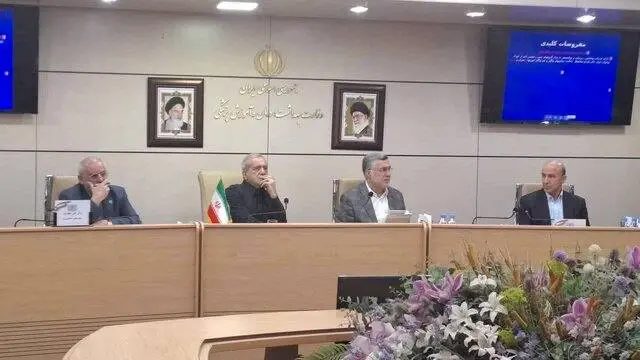 سلامت زمانی محقق میشود که پزشکان به مسائل و مشکلات همه مردم توجه کنند