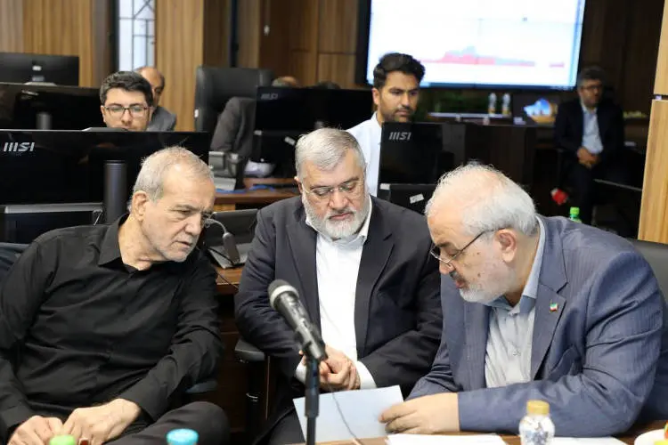 رئیس جمهور: با اسکان بیش از حد جمعیت و ساخت و سازهای بی‌ضابطه، یک کلانشهر را به نقطه بحرانی رسانده‌ایم