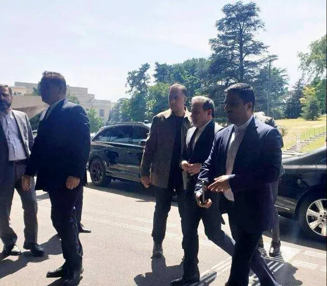 نشست عراقچی و وزیران خارجه تروئیکای اروپا آغاز شد