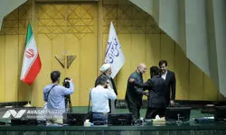 وضعیت بازار کالاهای اساسی و نوسانات ارزی در مجلس بررسی می‌شود