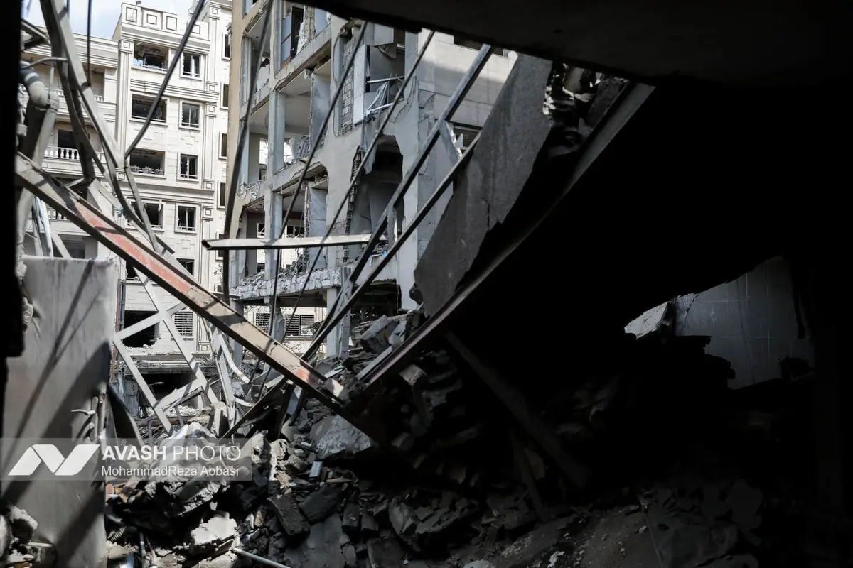 حملات آمریکا و رژیم صهیونیستی به منازل مسکونی در تهران - ۱۱ فروردین