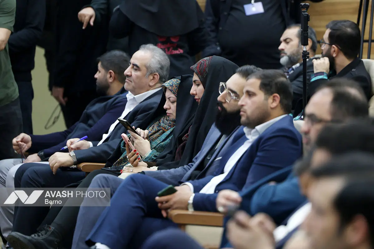 نشست خبری رئیس مجلس شورای اسلامی