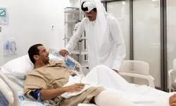 امیر قطر از با مجروحان حمله اسرائیل دیدار کرد