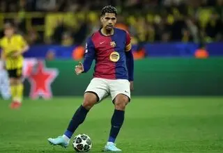  بایرن مونیخ به دنبال جذب مدافع بارسلونا
