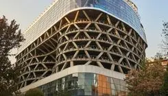 آغاز پروژه آرت‌فر و نمایشگاهی از نقاشی‌های زهره اعتضادالسلطنه