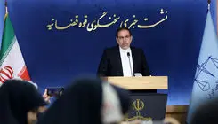 مدیرعامل سابق بانک آینده احضار شده/ شبنم نعمت‌زاده همچنان متواری است