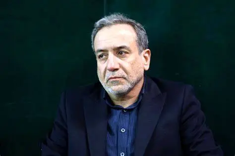 عراقچی: تغییر نام خلیج فارس توهین به همه ایرانیان است