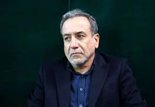 عراقچی: تغییر نام خلیج فارس توهین به همه ایرانیان است
