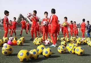 مدارس فوتبال، چالش تابستانی خانواده‌ها