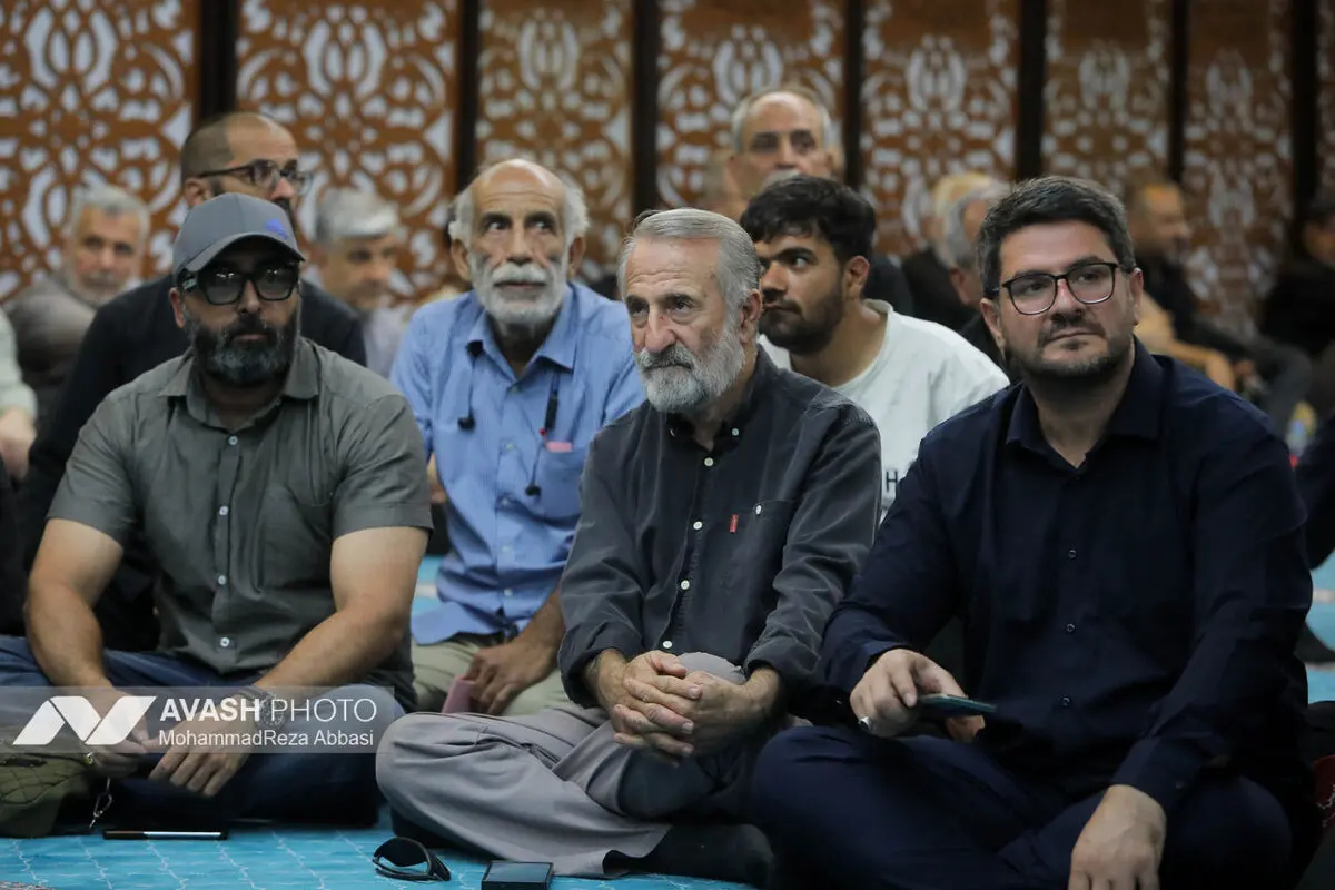 مراسم یادبود مرحوم «اکبر عبدی» در مسجد بلال صدا و سیما